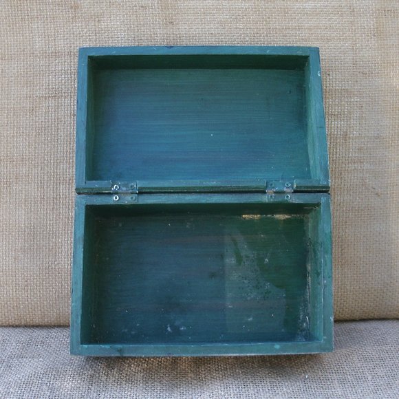 Vintage Warren Kimble Folk Art Wood Rabbit Decorative Box - Picture 10 of 16